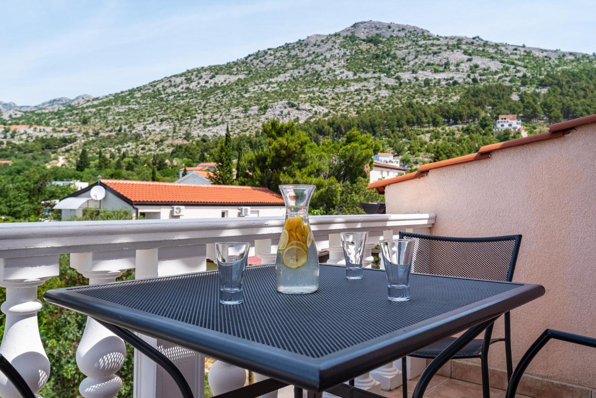 Apartments Prkacin 2 Starigrad Paklenica Exteriér fotografie