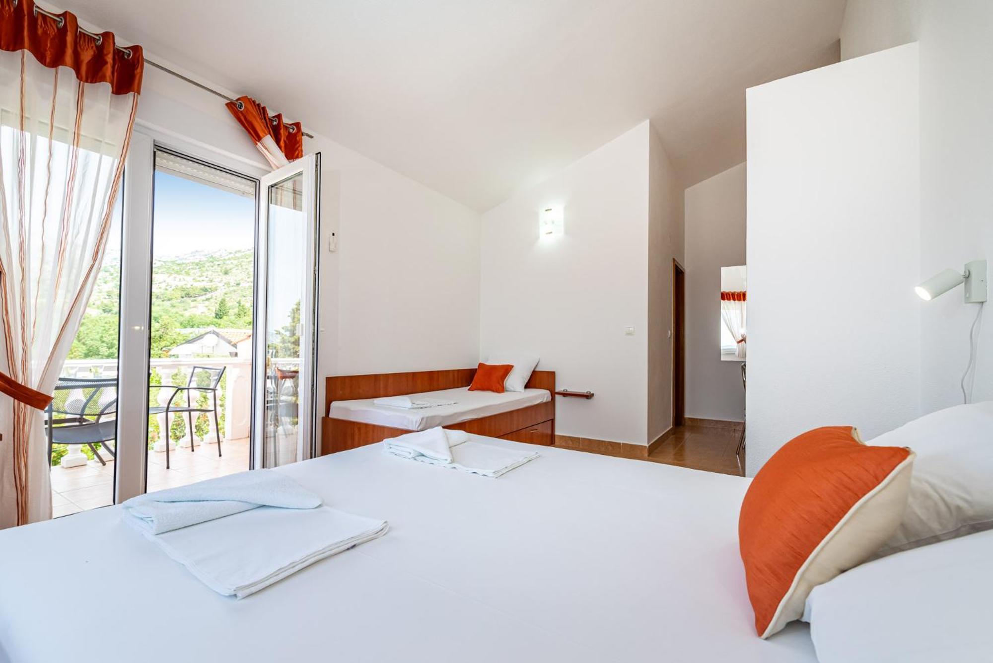 Apartments Prkacin 2 Starigrad Paklenica Exteriér fotografie